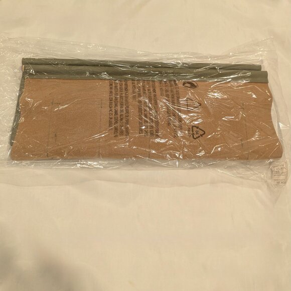 NWT Gathre Advent Calendar (Leather, Small, Green) - Picture 12 of 16